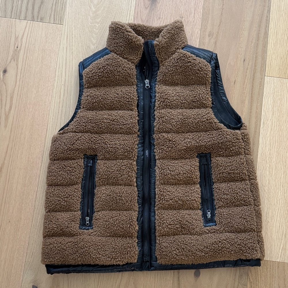 Orolay • fleece down vest